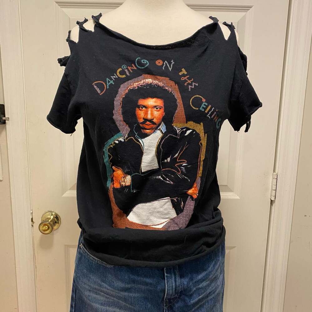 Lionel Richie Dancing on the Ceiling Black Upcycled Cut-Out Concert Band T-Shirt